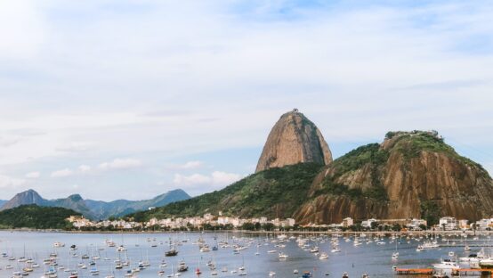 Rio de Janeiro recebe campanha de coleta de eletroeletrônicos e pilhas para incentivar população a dar destino correto aos itens