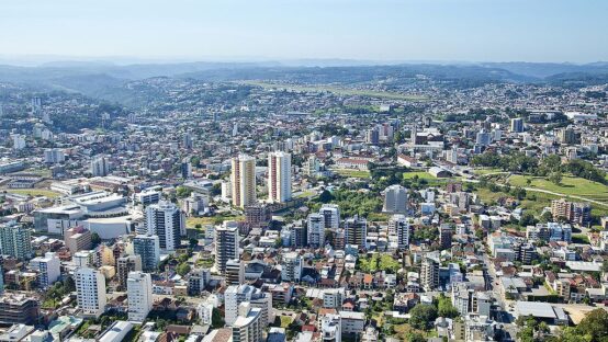 Onde descartar pilhas e eletroeletrônicos em Caxias do Sul (RS)