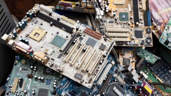 Veja 3 mitos sobre reciclagem de lixo eletroeletrônico 
